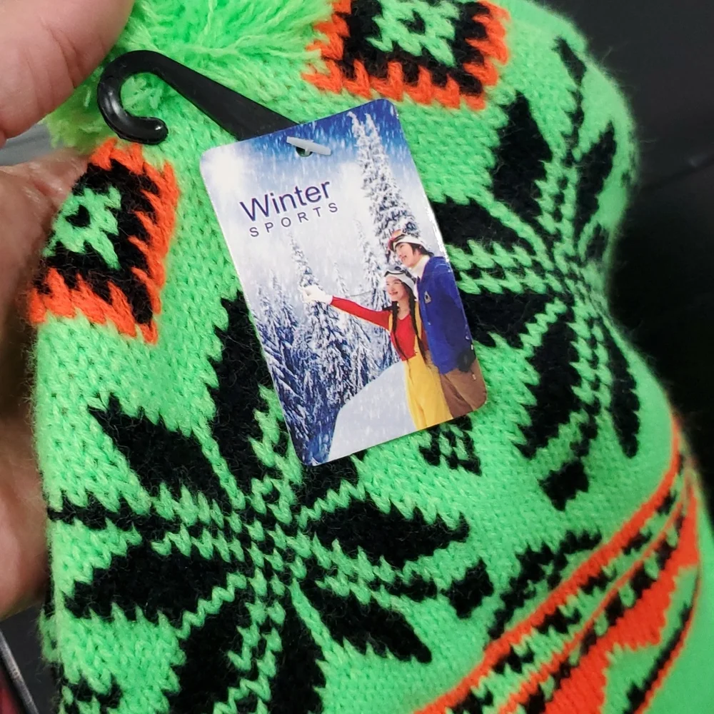 Kid's Winter Ski Hat One Size Youth New with Tags